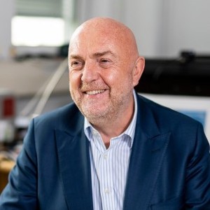 Peter Llewellyn-Davies, CEO, APEIRON